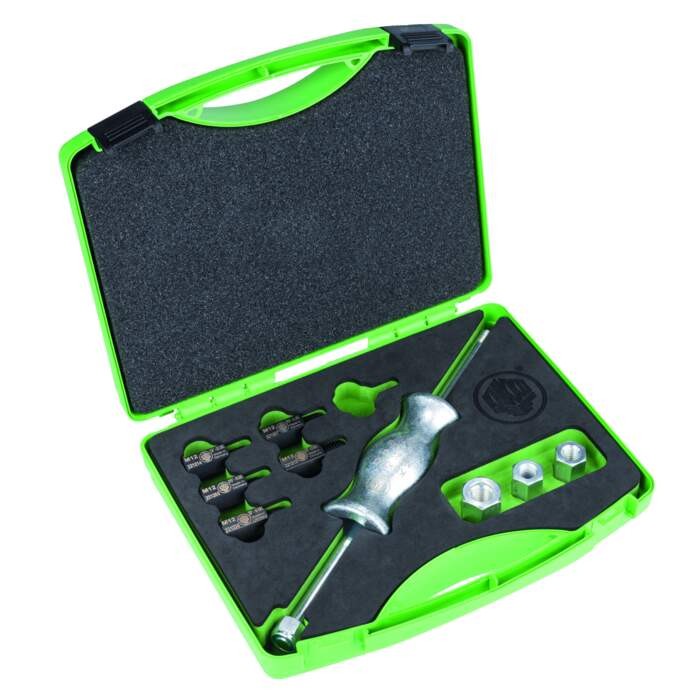 KUKKO KS-22-01-UNC Sliding hammer sets in a case